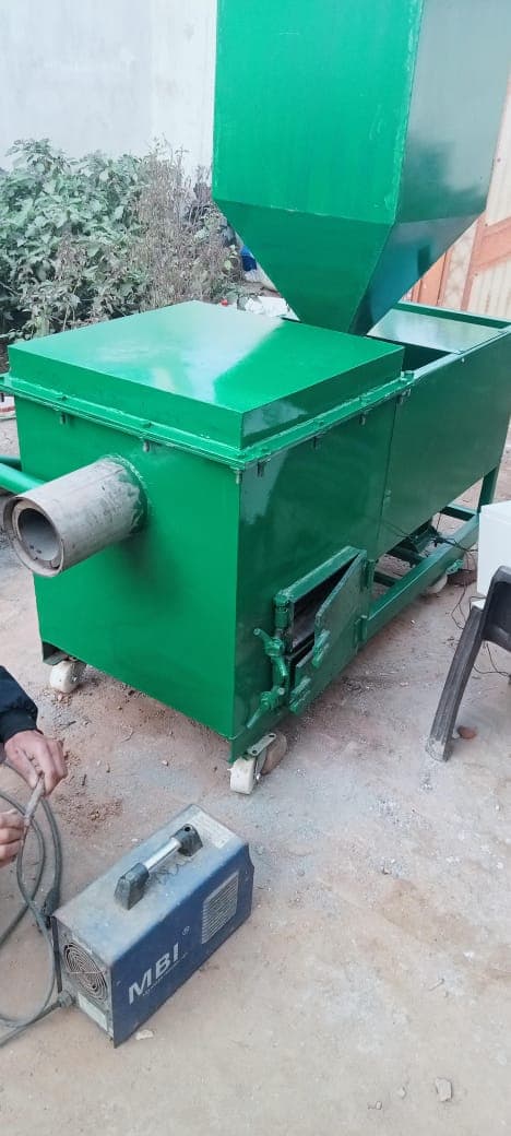 Ayushmann Biomass Machine